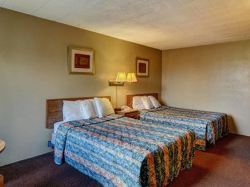 Days Inn קלירפילד מראה חיצוני תמונה